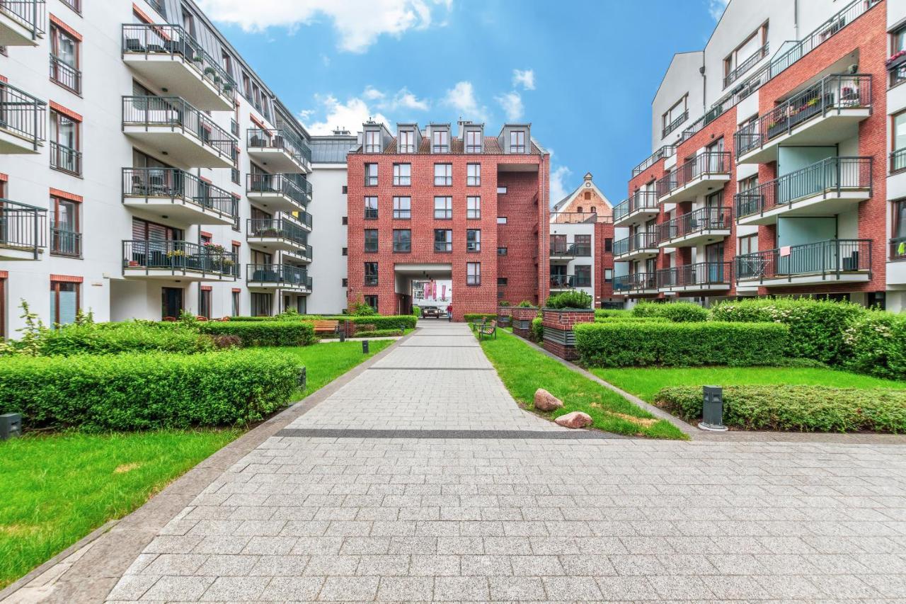 Szafarnia Marina & City Center By Downtown Apartments غدانسك المظهر الخارجي الصورة