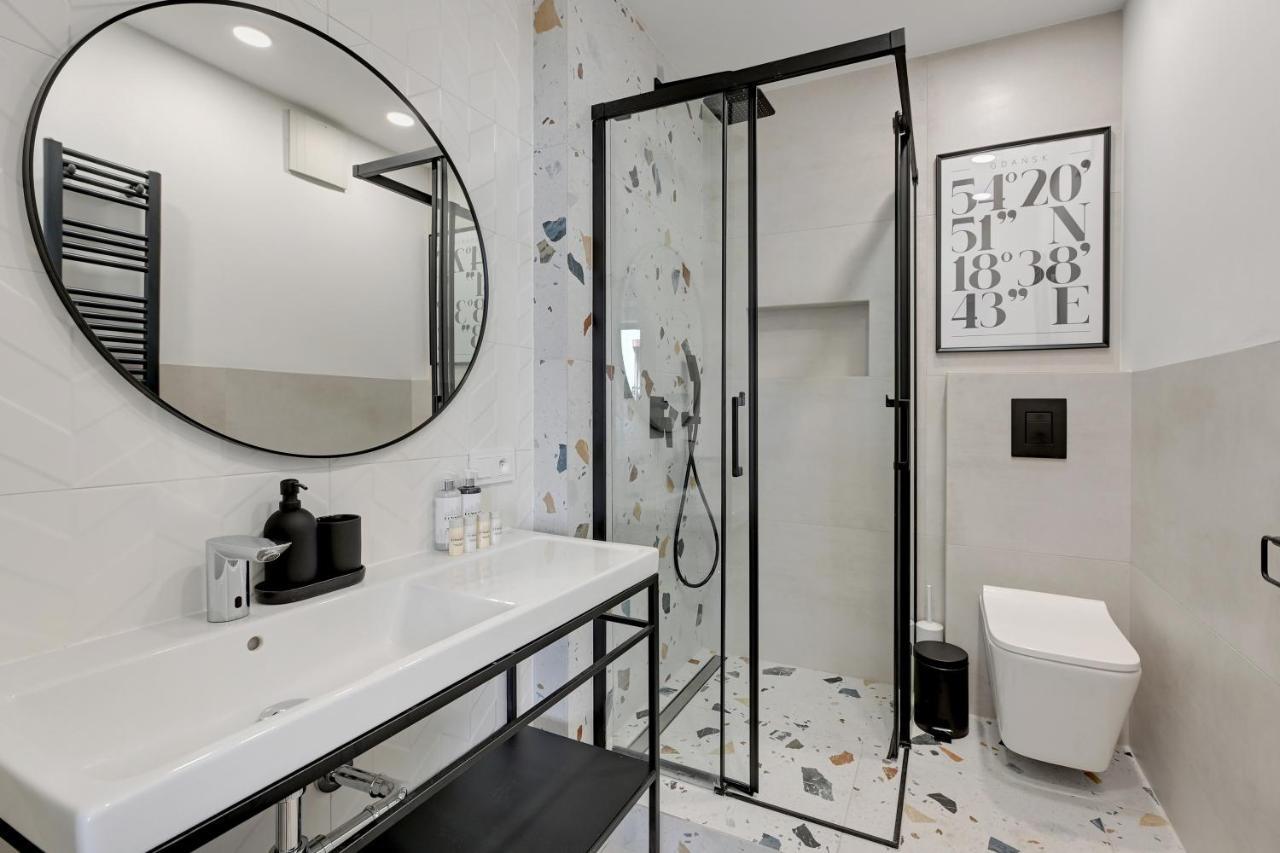 Szafarnia Marina & City Center By Downtown Apartments غدانسك المظهر الخارجي الصورة